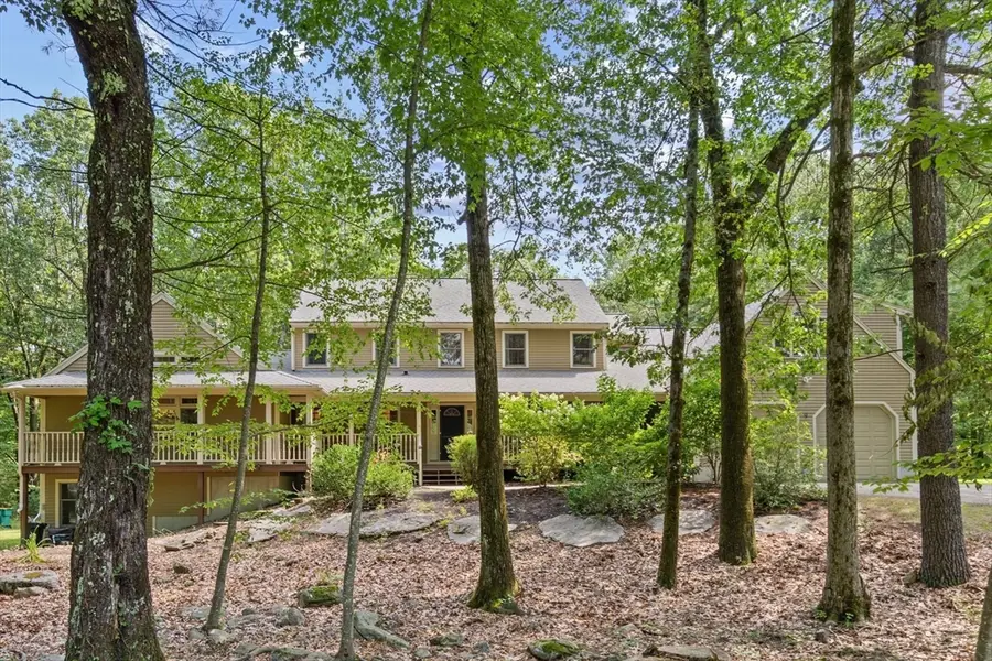 9 Stagecoach Rd, Princeton, MA 01541 - Image #2