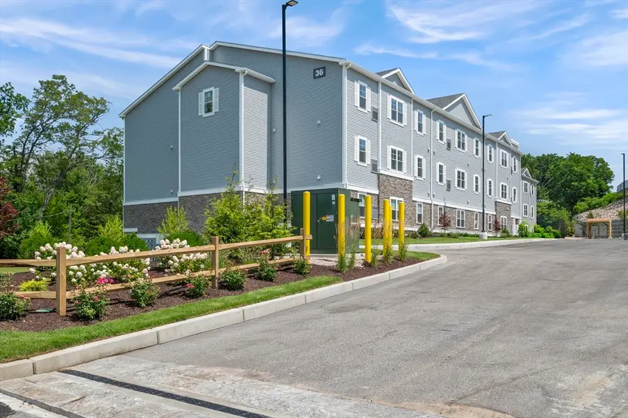 36 Old Louisquisset Pike #106, North Smithfield, RI 02896 - Image #2