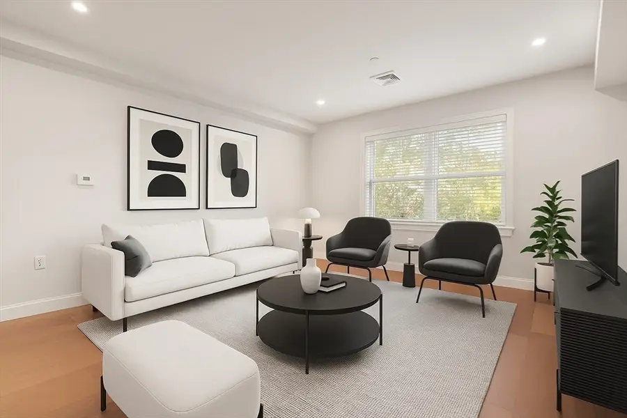 425 Lagrange St #203, Boston, MA 02132 - Image #3