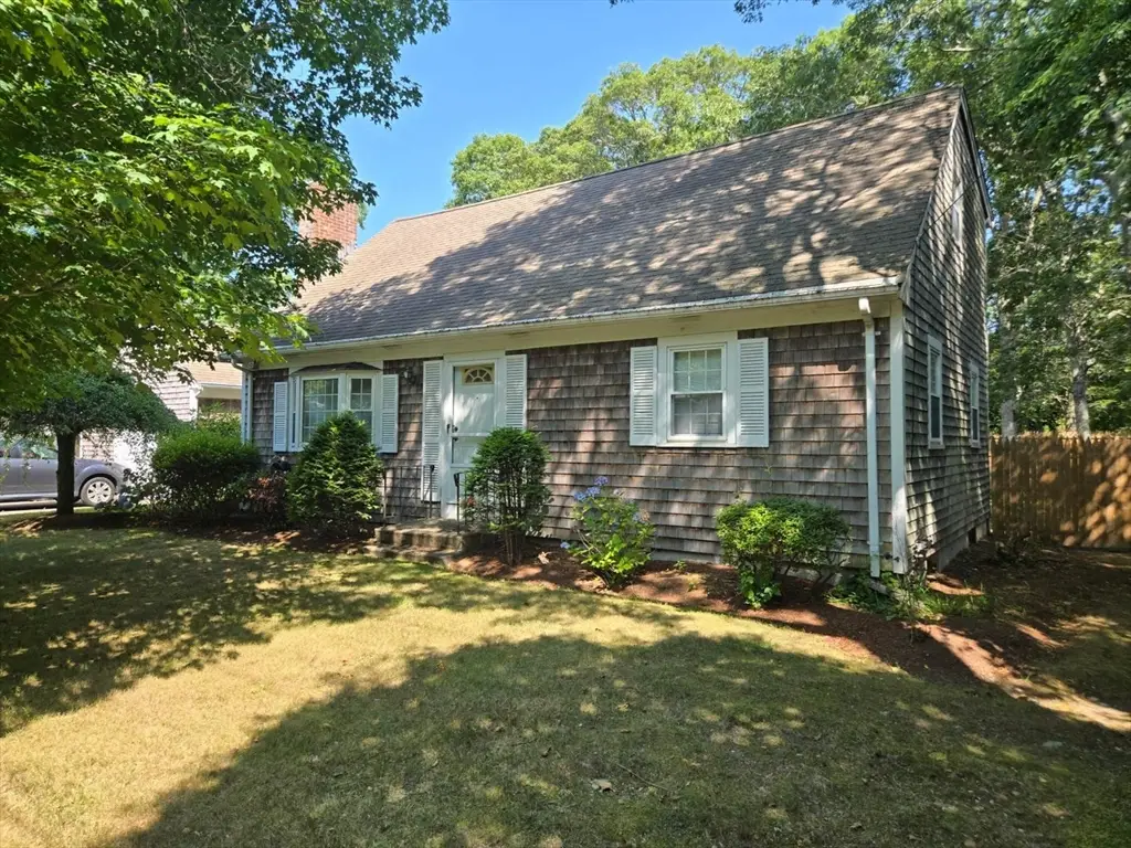 270 Old Strawberry Hill Rd, Hyannis, MA 02601 - #1