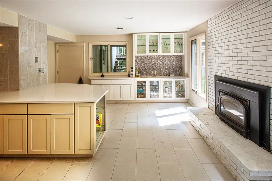 11 Overlook Drive, Amherst, MA 01002 - Image #3