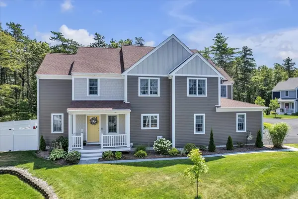 24 Drum Drive #24, Plymouth, MA 02360
