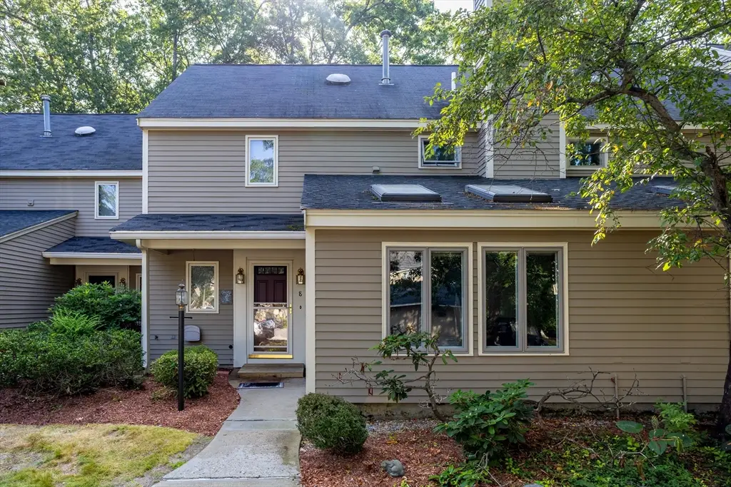 8 Iris Way #8, Haverhill, MA 01830 - Image #1