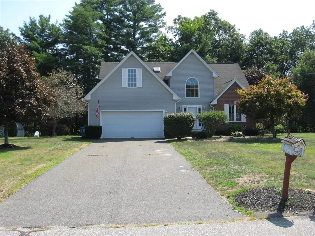 16 Martin Circle, Belchertown, MA 01007 - Image #1