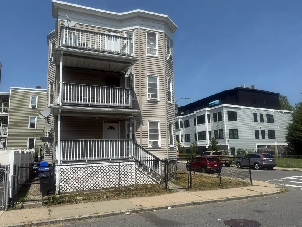 29 Torrey St, Dorchester Center, MA 02124 - Image #1