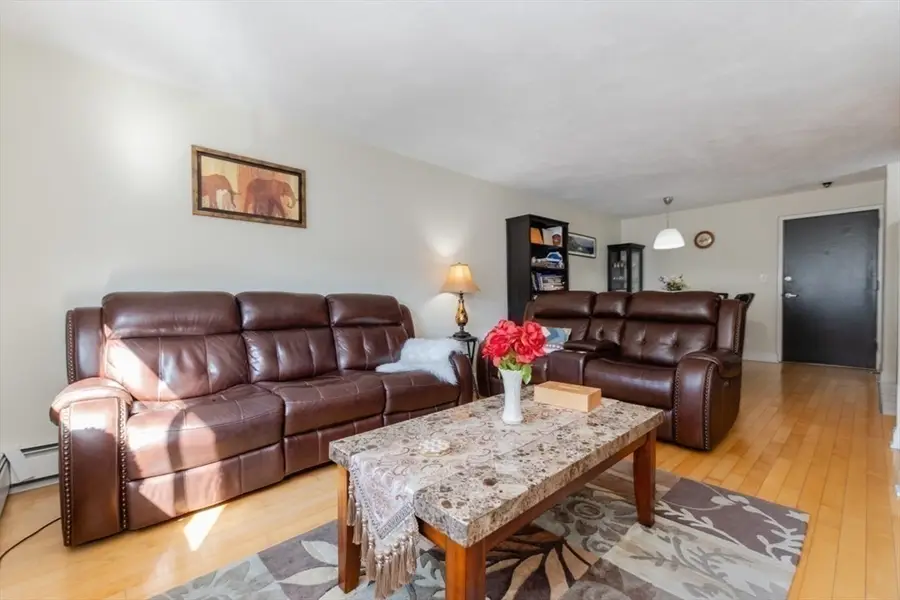 115 Highland Avenue #PH21, Somerville, MA 02143 - Image #2