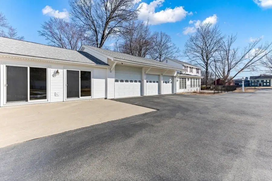 11 West St, Hadley, MA 01035 - Image #3