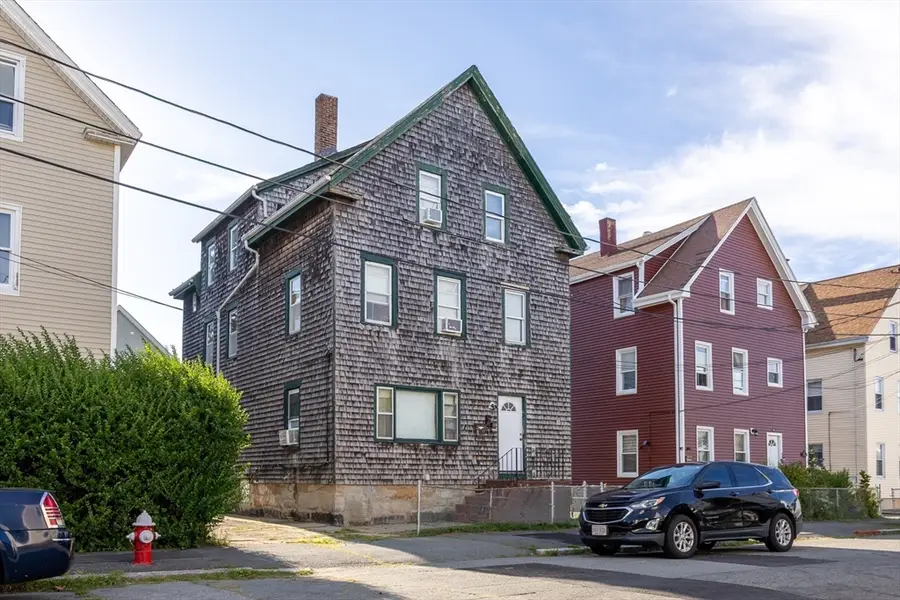 9 Abbott St, New Bedford, MA 02744 - Image #2
