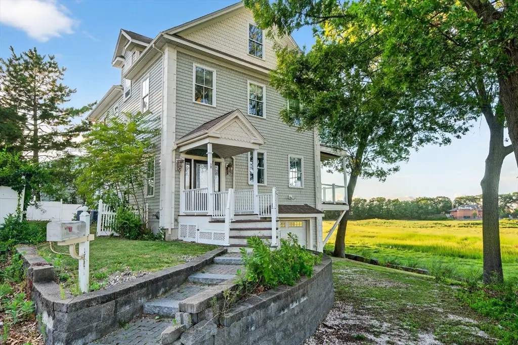 12 Quentin St, Quincy, MA 02169 - Image #1