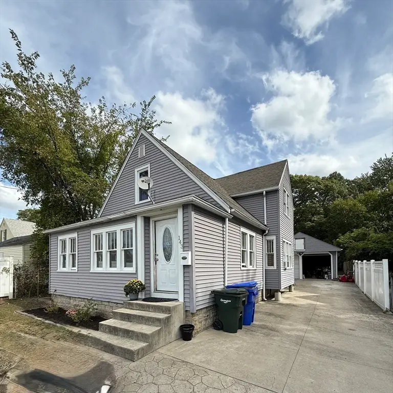 143 Saint James Cir, Springfield, MA 01104 - Image #1