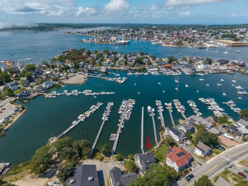 263 East Main Street, Gloucester, MA 01930 - #1