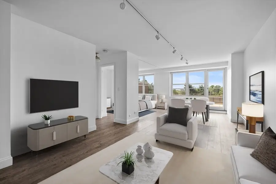 151 Tremont St #6H, Boston, MA 02111 - Image #2