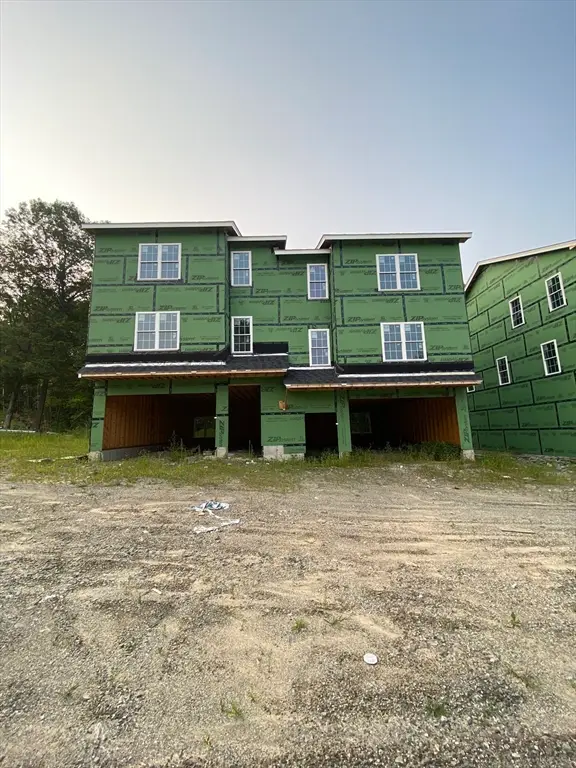 47R Yarnie #9, Worcester, MA 01602