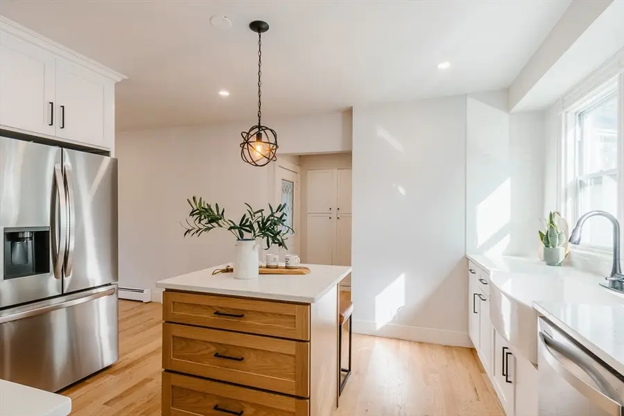 16 Blue Hill Ave, Milton, MA 02186 - Image #2