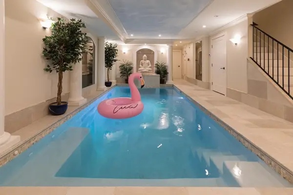 11 Chestnut Street, Boston, MA 02108