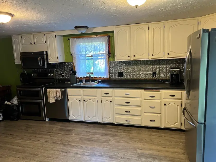 221 Pierce Road, West Brookfield, MA 01585 - Image #3