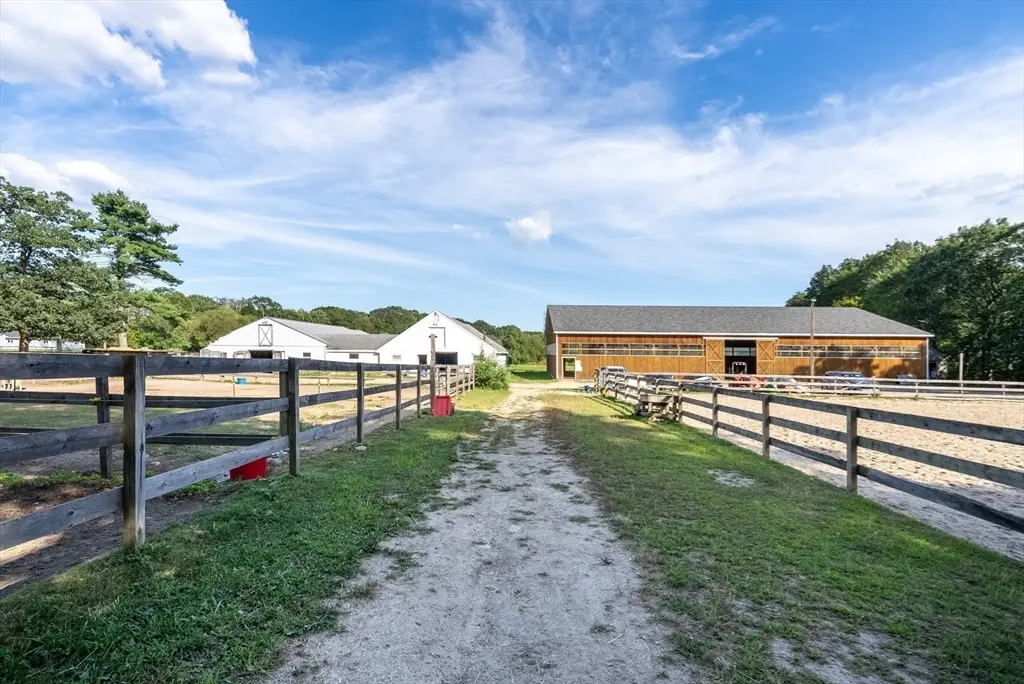 102-102A High St, Plainville, MA 02762 - Image #1