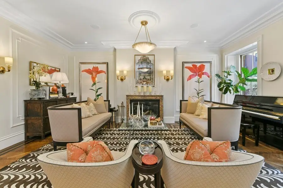 22 Brimmer Street, Boston, MA 02108 - #3