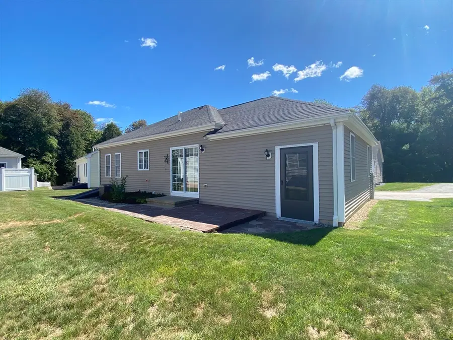 4 Marys Way #4, Lakeville, MA 02347 - Image #2