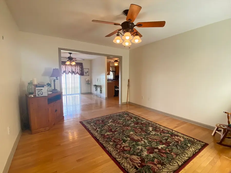 4 Marys Way #4, Lakeville, MA 02347 - Image #3