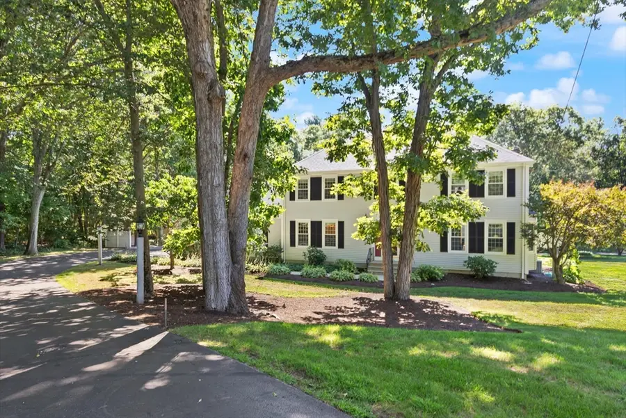 9 Bogastow Circle, Millis, MA 02054 - #3