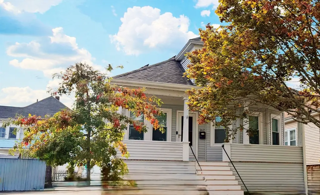 162 Princeton St, New Bedford, MA 02745 - #1