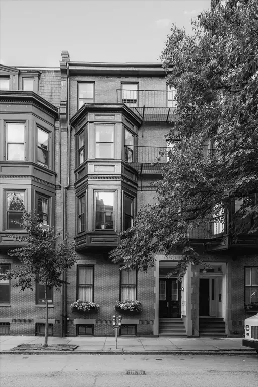 18 Hereford St, Boston, MA 02115