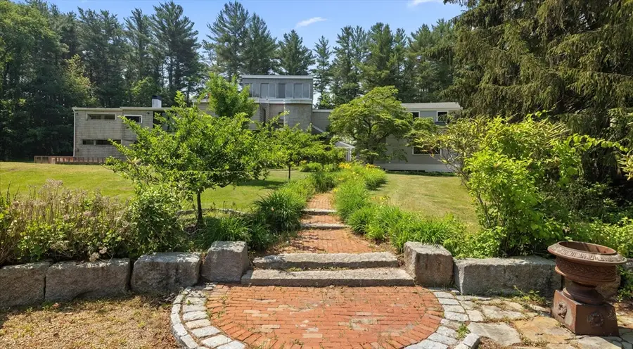 9 S Pasture Ln, Duxbury, MA 02332 - Image #2