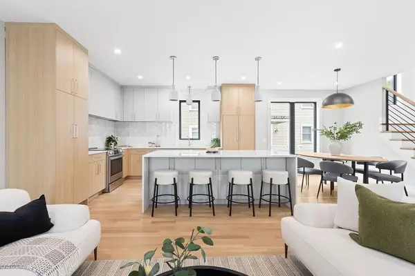 354 Linwood Ave #1, Newton, MA 02460