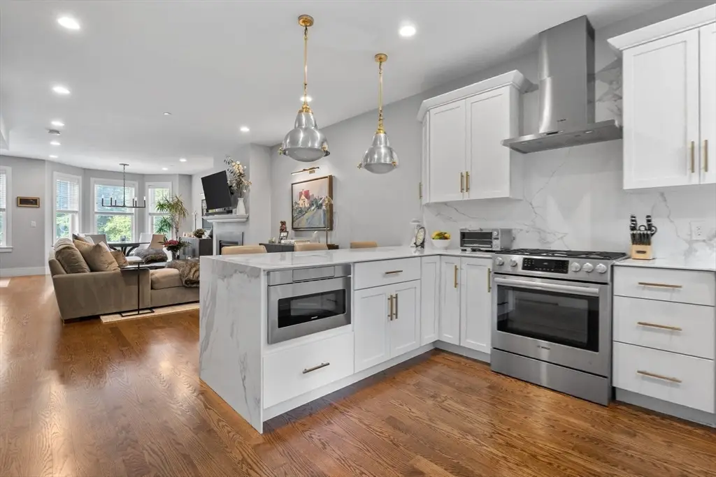 579 Baker St #579, Boston, MA 02132 - Image #1