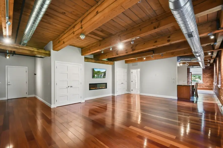 25 Cedar St #7, Amesbury, MA 01913 - Image #3