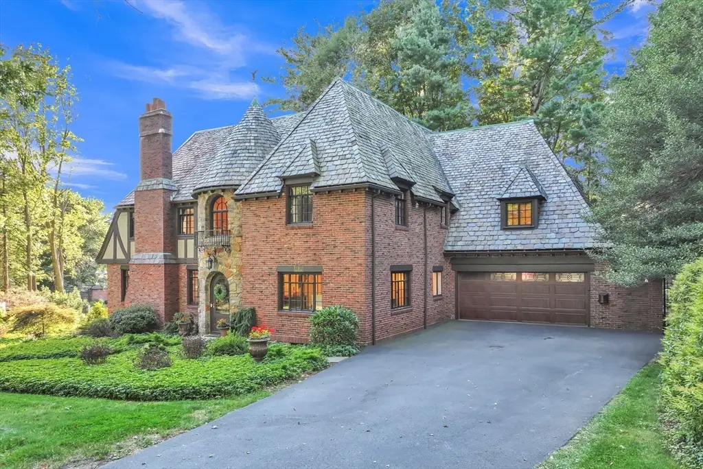 3 Westwood Drive, Worcester, MA 01609 - #1