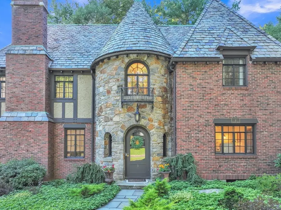 3 Westwood Drive, Worcester, MA 01609 - #3