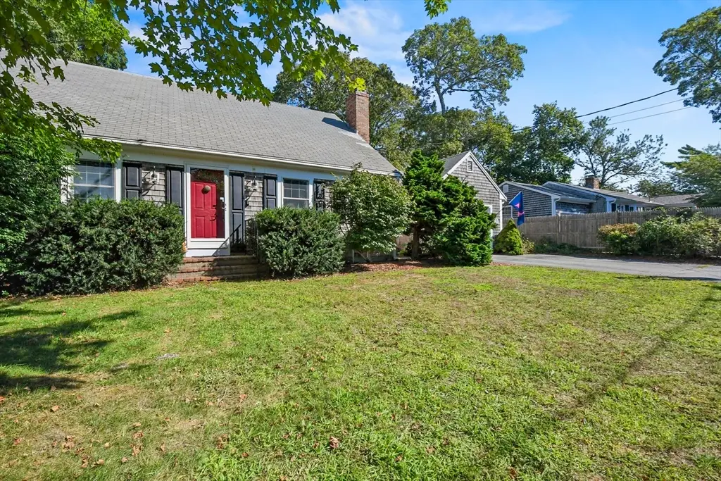 14 School House Road, West Dennis, MA 02670 - Image #1