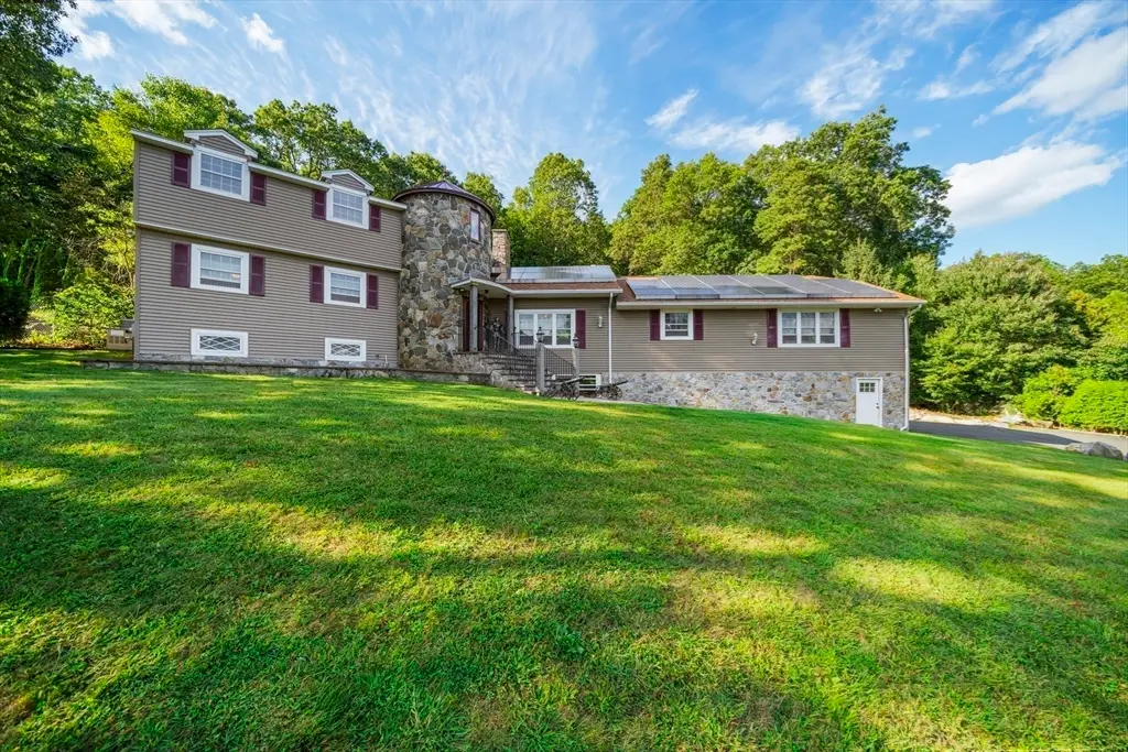 235 James St, Ludlow, MA 01056 - Image #1