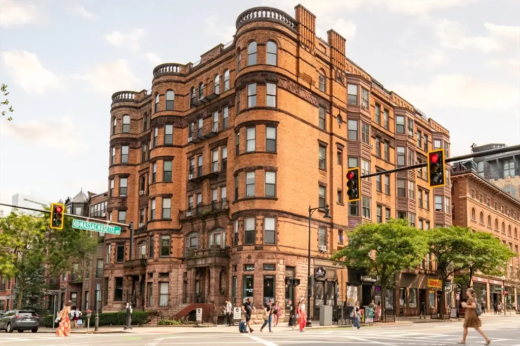 362 Commonwealth Ave #4E, Boston, MA 02115 - Image #1