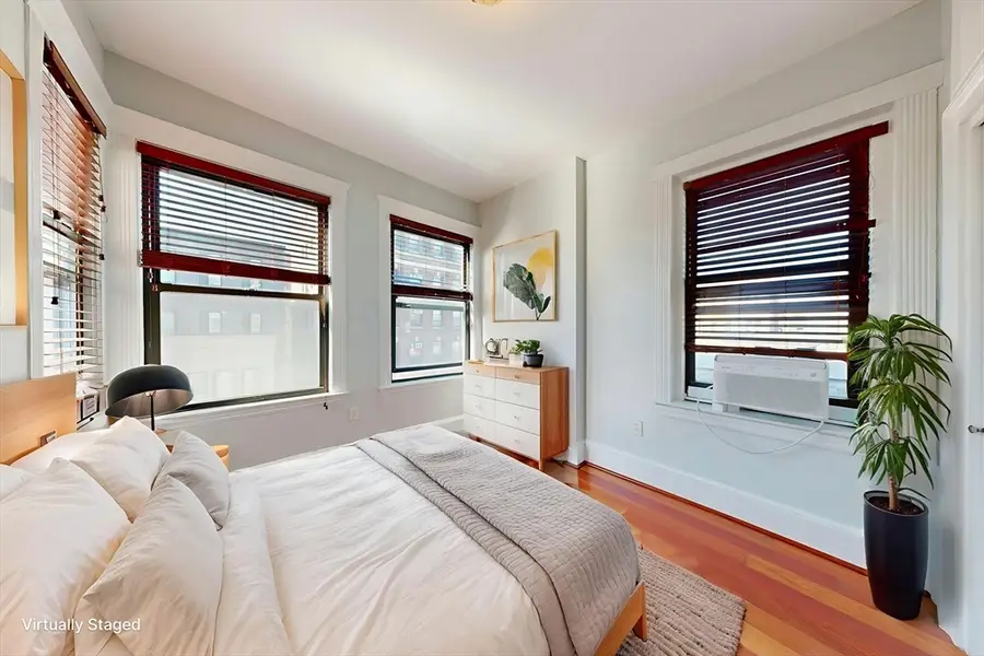 75 Burbank St #501, Boston, MA 02115 - Image #3