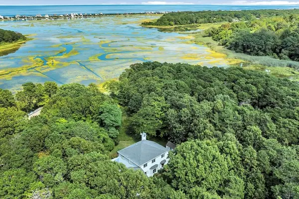 21 Great Island Rd, Sandwich, MA 02537