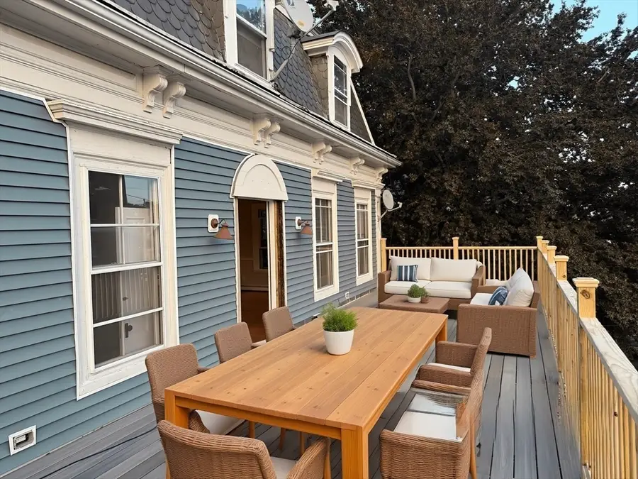 40 Crescent Ave #3, Chelsea, MA 02150 - Image #2