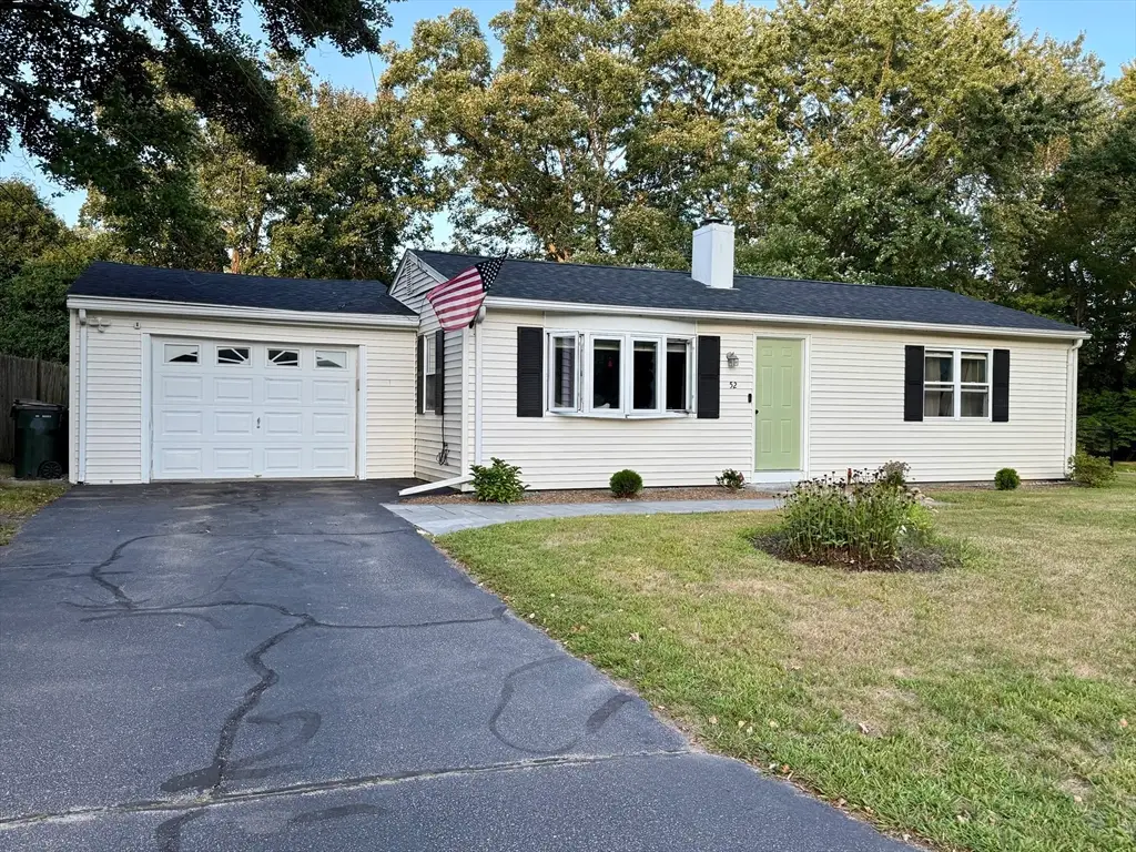 52 James St, Bellingham, MA 02019 - Image #1