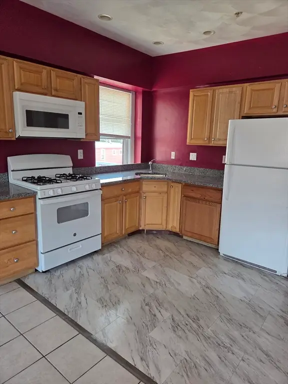 42 Joyce Street #H, Lynn, MA 01902 - Image #1
