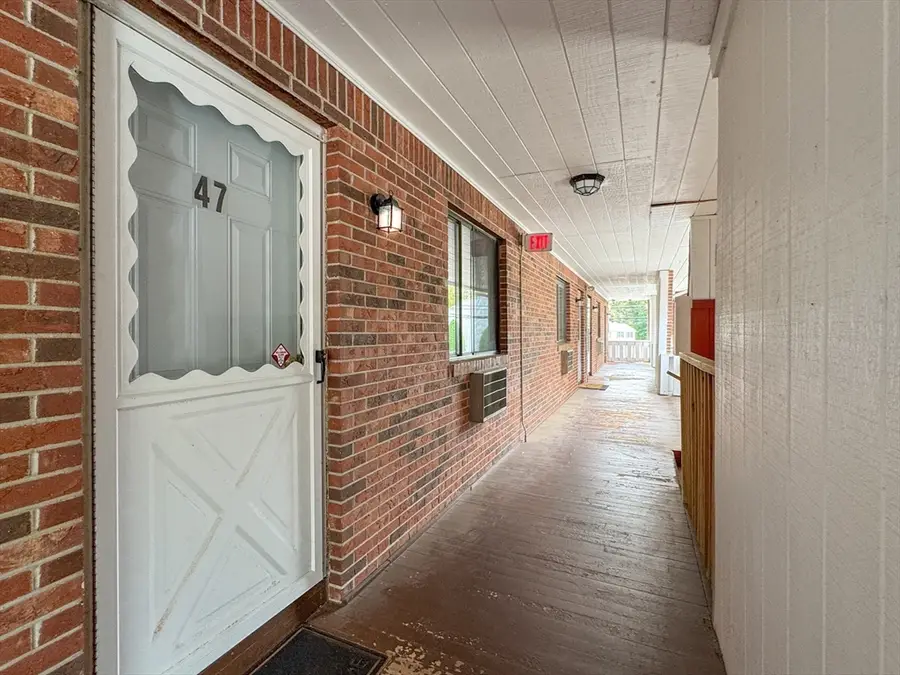 567 Smithfield Rd #47, North Providence, RI 02904 - Image #3