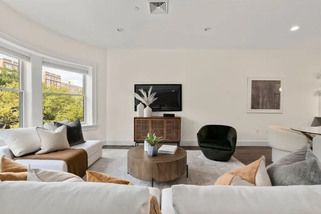 1471 Beacon Street #7, Brookline, MA 02446 - #1