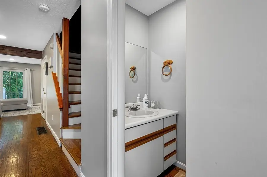 51 Fox Meadow Rd #C, Leominster, MA 01453 - Image #3