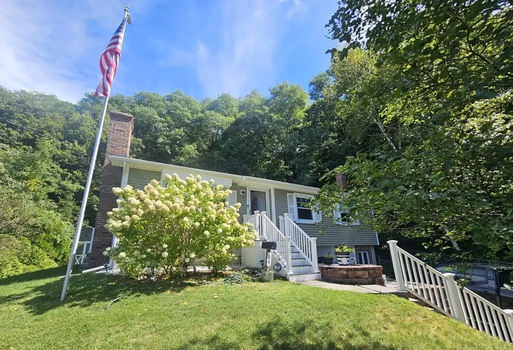 84 Woodland St, Holyoke, MA 01040 - #1