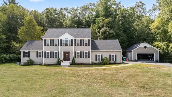 8 Virginia Ave, Sutton, MA 01590