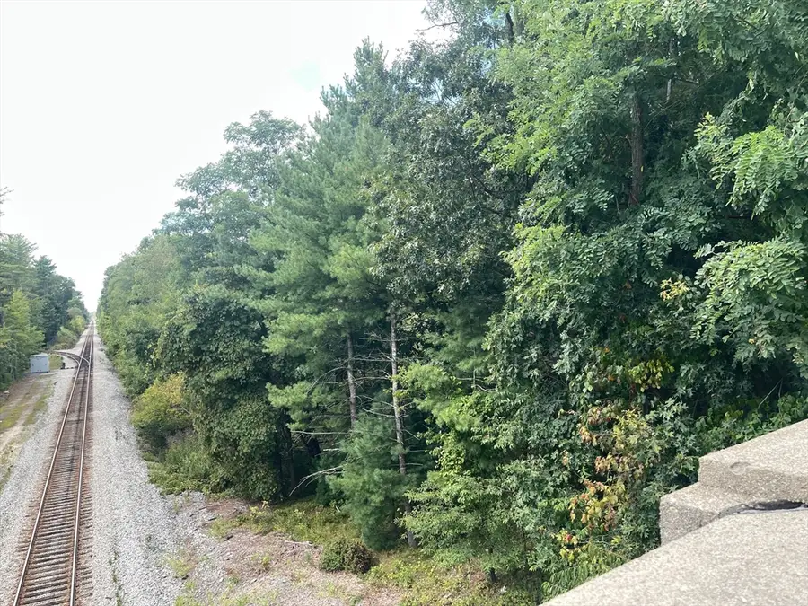 39 Bedford Street, Lakeville, MA 02347 - Image #3