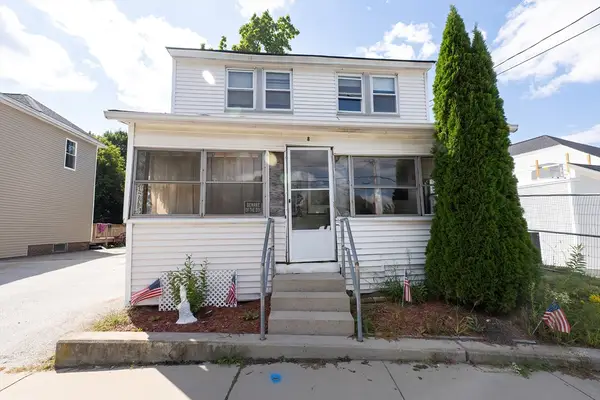 8 Thompson, Webster, MA 01570