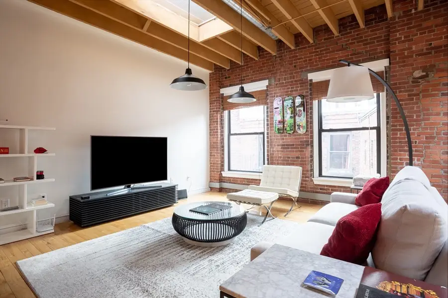 111 Beach Street #5C, Boston, MA 02111 - Image #3