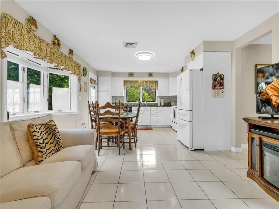 51 Walnut St, Saugus, MA 01906 - #2